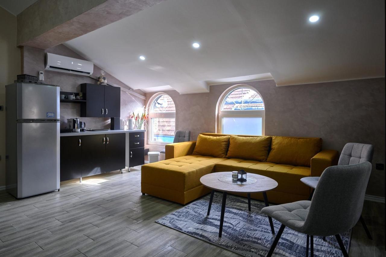 Vanimi Lux Apartmani Kikinda Exteriér fotografie