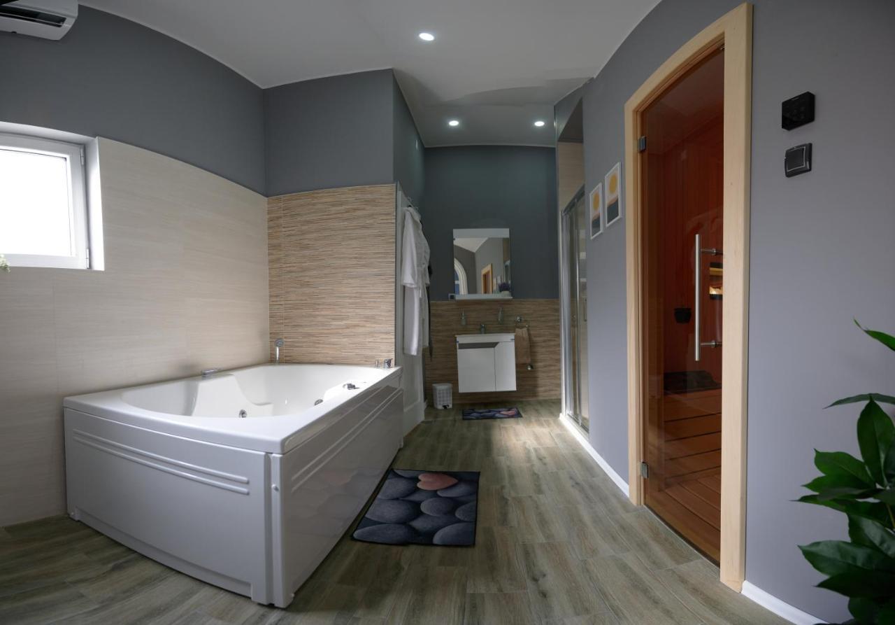 Vanimi Lux Apartmani Kikinda Exteriér fotografie