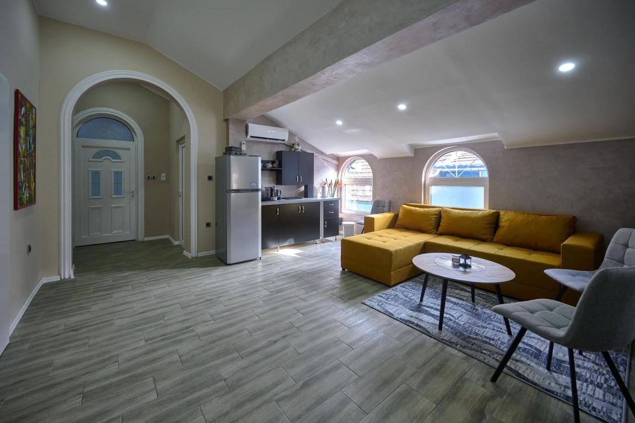 Vanimi Lux Apartmani Kikinda Exteriér fotografie